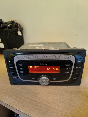Ford kuga radio playe mk1 - ,