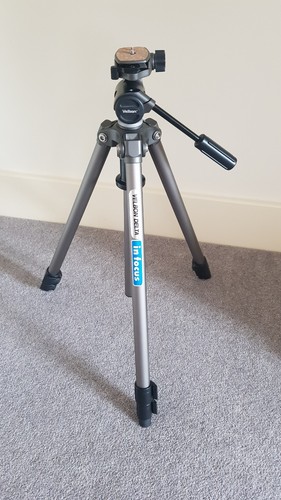 Velbon delta focus tripod - in,