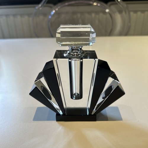 Art deco style fan - art, -black
