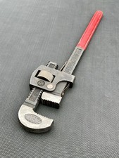 GORDON STILSONS 18 PIPE MONKEY WRENCH - Made In ENGLAND