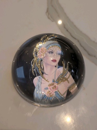 Art deco lady glass - art,