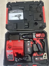 Milwaukee M18 BPDN-402C 18V 2