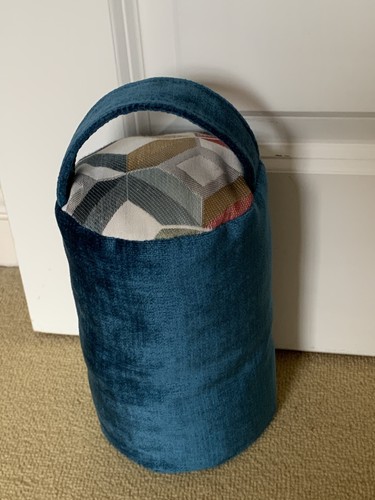 Luxury round weighted door - luxury,