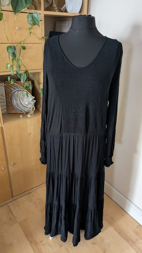 Next size black long - 20, t