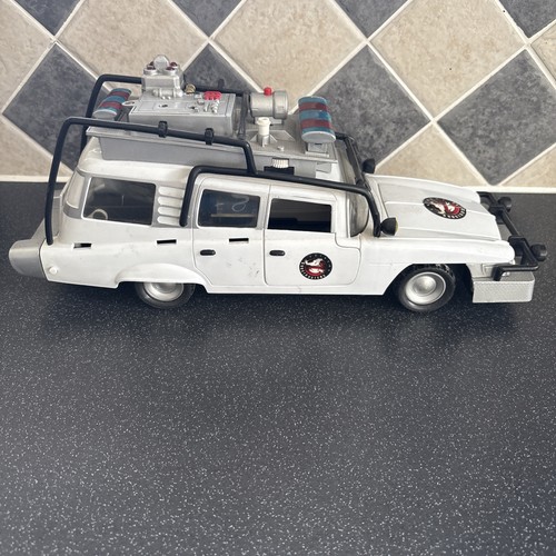 The real ghostbusters - ghostbusters, 1