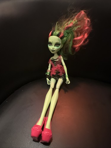Monster high doll venus - monster,