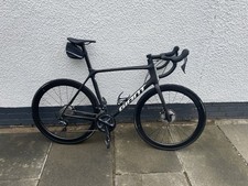 Excellent Condition 2021 Giant TCR Advanced Pro 1 Disc - Ultegra, Barely Used