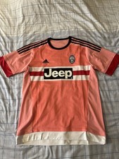 Juventus 2015/2016 Away Pink