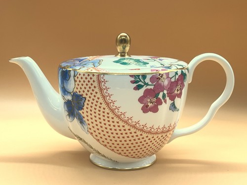 New large pint wedgwood - new,