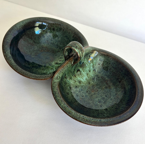 Woburn pottery double serving - woburn,