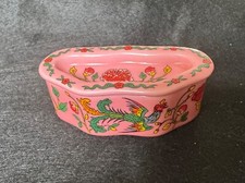 Del Prado Porcelain Box, hand