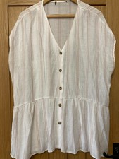 LADIES SIZE 20 WHITE MIX