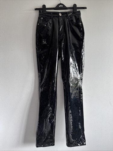 Bnwt ladies boa black - ladies,