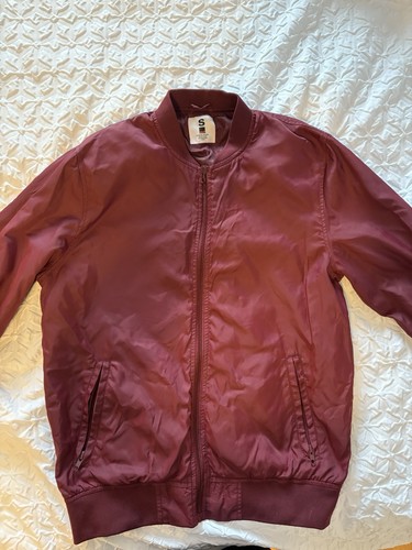 Rare size burgundy - rare, ‘size?’
