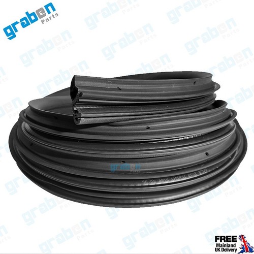 Rear door rubber seal - rear,