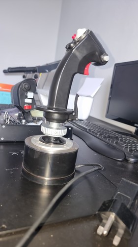 Thrustmaster hotas warthog - thrustmaster,