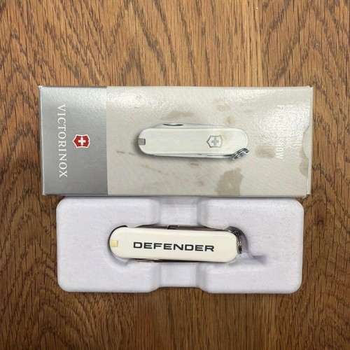 Victorinox defender - victorinox,