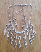 Warren James Silver Tone Diamenta Crystal Ladies Necklace & Earrings 