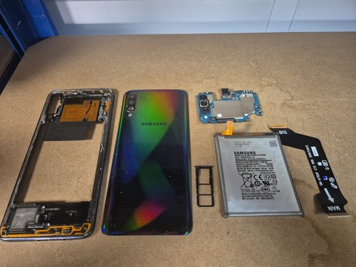 Genuine samsung galaxy a70 - genuine,