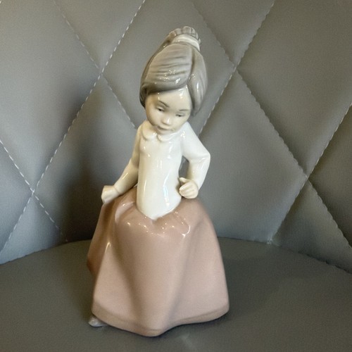 Lladro nao porcelain figurine - porcelain,