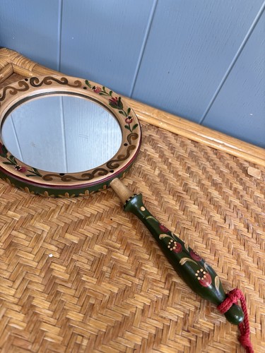 Scandinavian folk art style - folk,