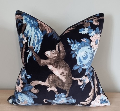 Linwood wild life monkey - linwood,