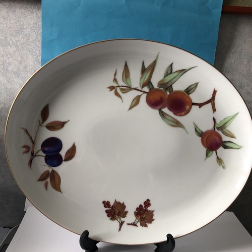 Royal worcester huge oval - royal,