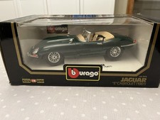 Burago 1/18 Cod 3016 1961 Jaguar E-Type Cabriolet in British Racing Green Boxed