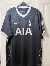 Tottenham Hotspur away strip