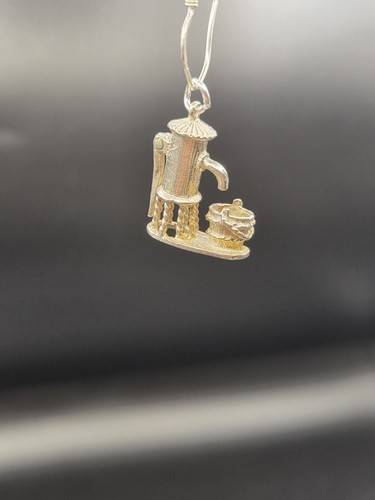 Beautiful vintage sterling - beautiful,