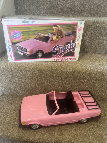 Sindy sports car - by, hasbro
