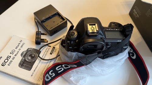 Canon eos mark - 5d,