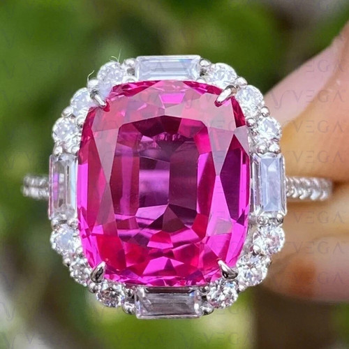 Cushion cut pink - 4.75,