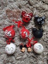 DISNEY MICKEY AND MINNIE MOUSE