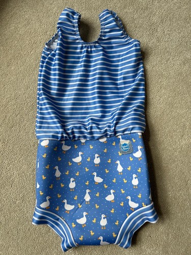Baby girl splash about - baby, girl's