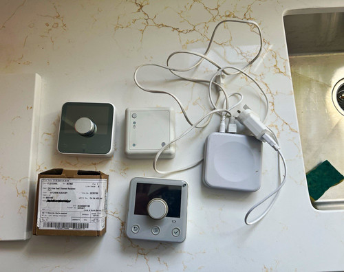 Hive thermostat kit - hive,