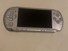 Sony PSP 3004 Silver Handheld