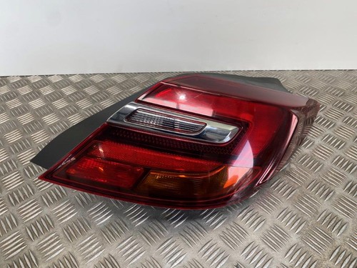 Vauxhall insignia hatch - insignia,