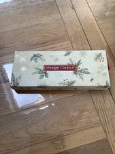 Yankee Candle 10 Tea Lights And 1 Glass Holder Christmas Gift Set