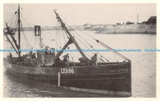R435443 Lowestoft herring drifter L T 986 Guiding Star Archie Durrant 1913