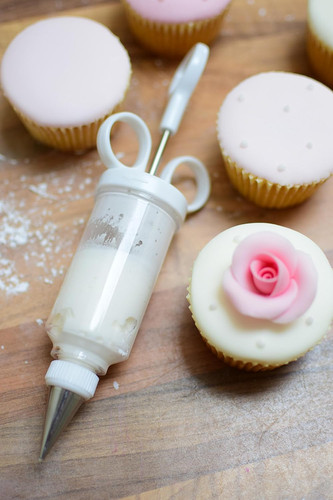 Tala icing syringe set 6 - tala, w/6