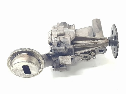 1501000q3f oil pump nissan - pump,