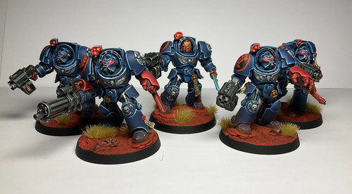 Painted crimson fists - crimson,