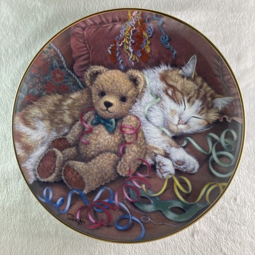 The party over plate - plate, artist