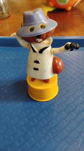 Hana barbra push button - button, puppet