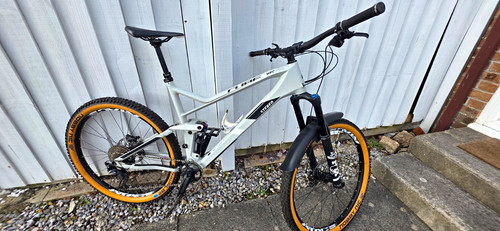 Cube stereo 140 hpc - hpc, 27.5