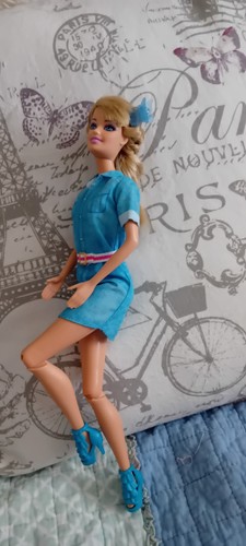 Vintage blonde barbie doll - ,