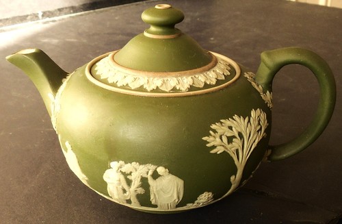 Wedgwood olive green - ,