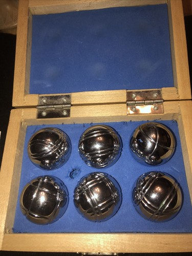 Vintage mini ature metal - /,