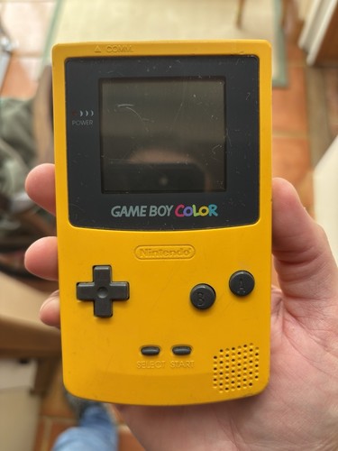 Gameboy colour with pokemon - with,